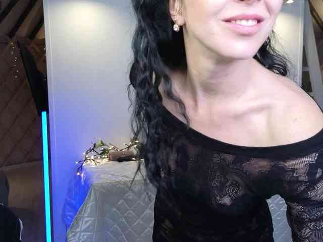 LinaaJoy webcam
