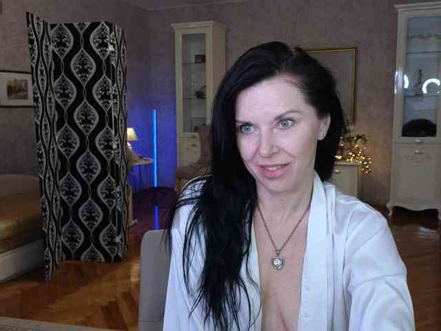 LinaaJoy webcam