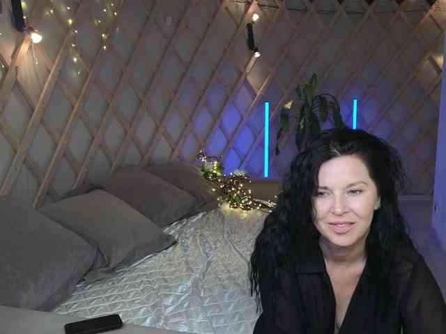 LinaaJoy webcam