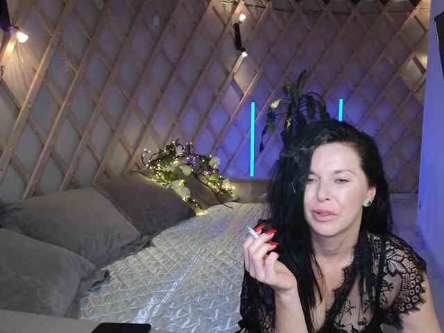 LinaaJoy webcam