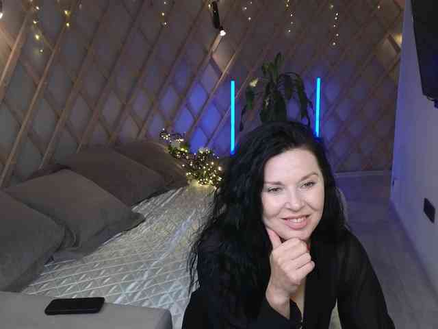 LinaaJoy webcam