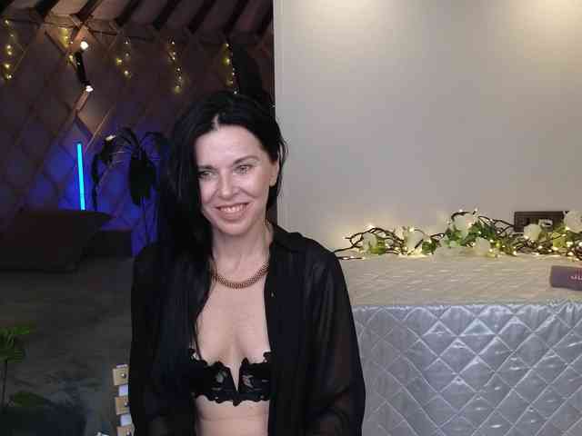 LinaaJoy webcam