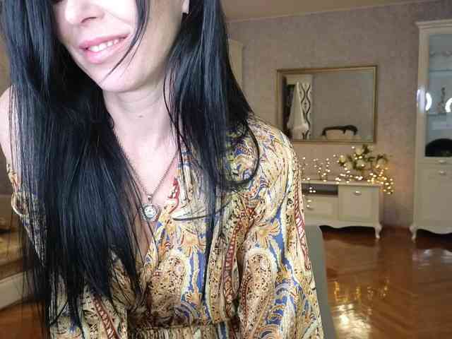 LinaaJoy webcam