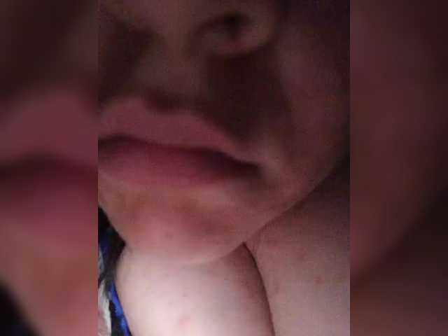 Mari-kis45's BongaCams show and profile