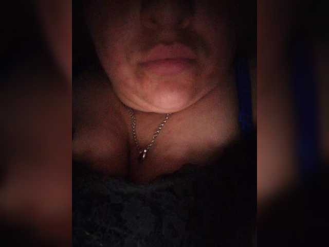 Mari-kis45's BongaCams show and profile