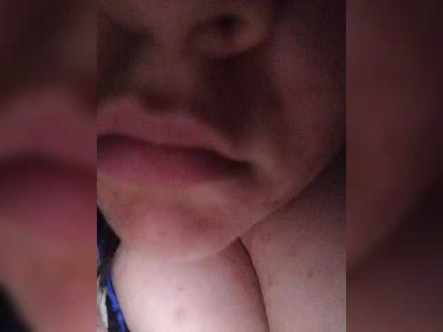 Mari-kis45's BongaCams show and profile