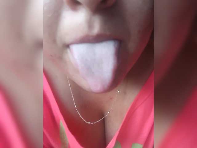 Mari-kis45 live cam on BongaCams
