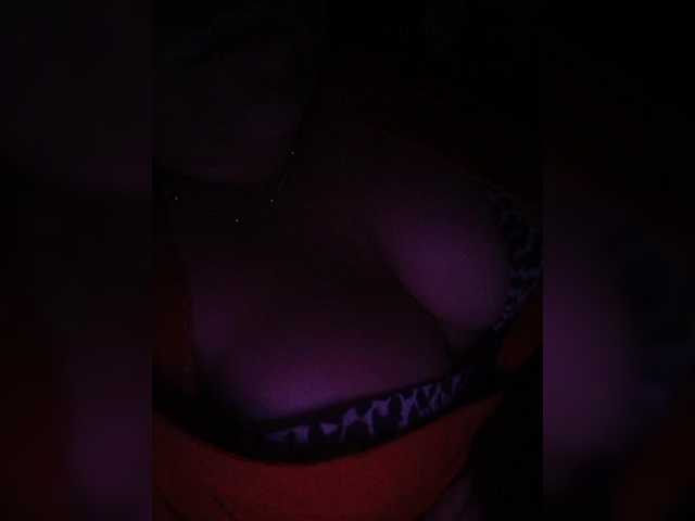 Mari-kis45 live cam on BongaCams