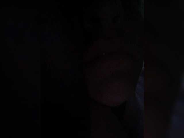 Mari-kis45 live cam on BongaCams
