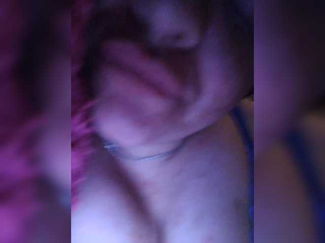 Mari-kis45's BongaCams show and profile