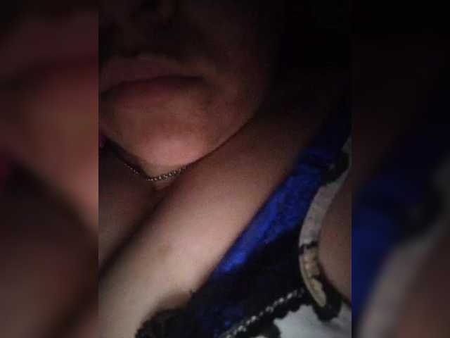 Mari-kis45's BongaCams show and profile