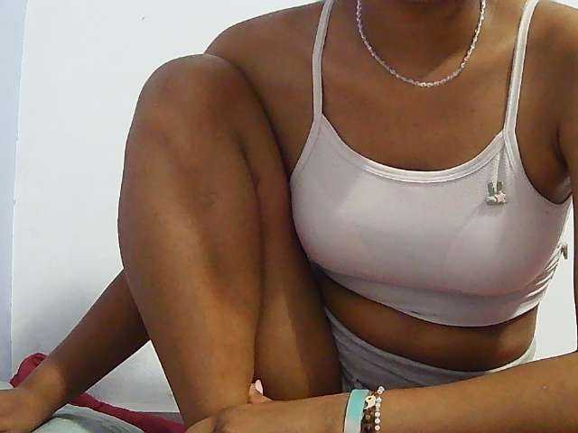 Koushy live cam on BongaCams