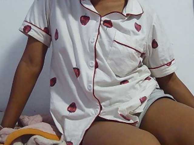 Koushy live cam on BongaCams