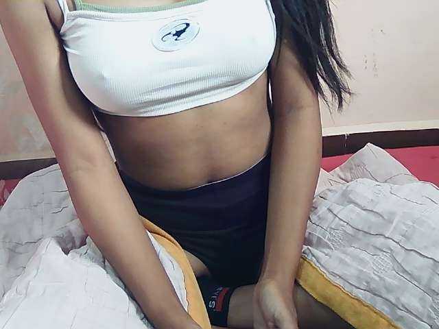 Koushy live cam on BongaCams