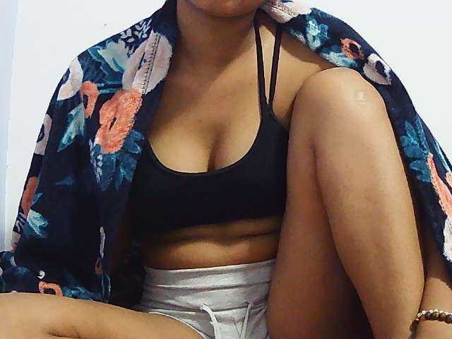 Koushy live cam on BongaCams
