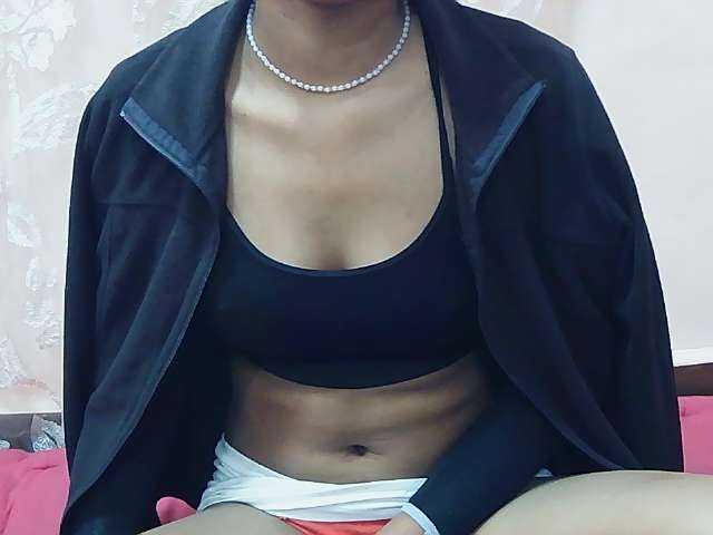 Koushy live cam on BongaCams