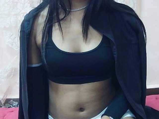 Koushy live cam on BongaCams
