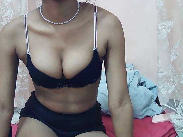 Koushy live cam on BongaCams
