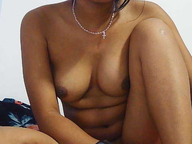 Koushy live cam on BongaCams