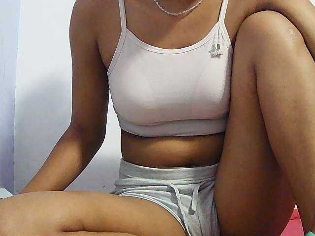 Koushy live cam on BongaCams
