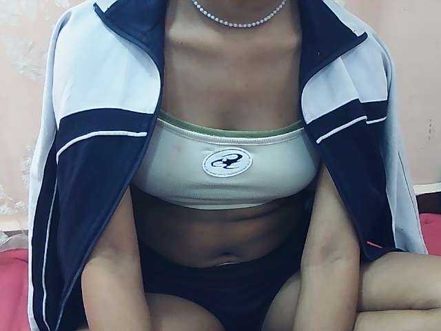 Koushy live cam on BongaCams
