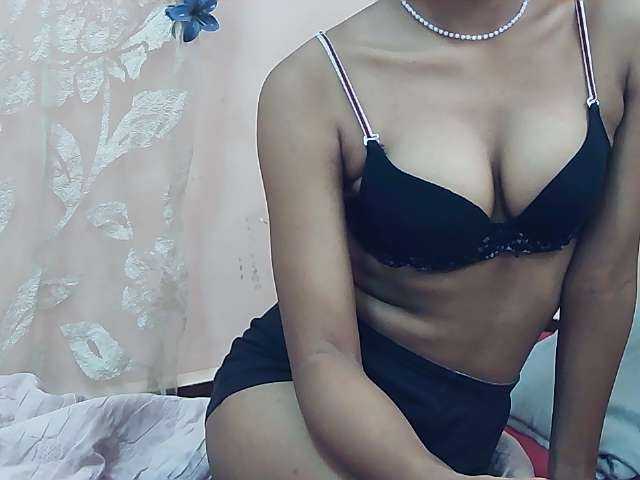 Koushy live cam on BongaCams