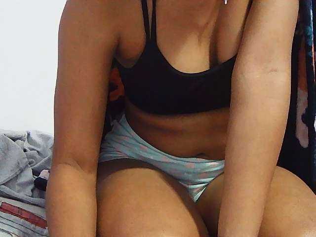 Koushy live cam on BongaCams