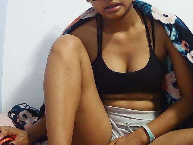 Koushy live cam on BongaCams