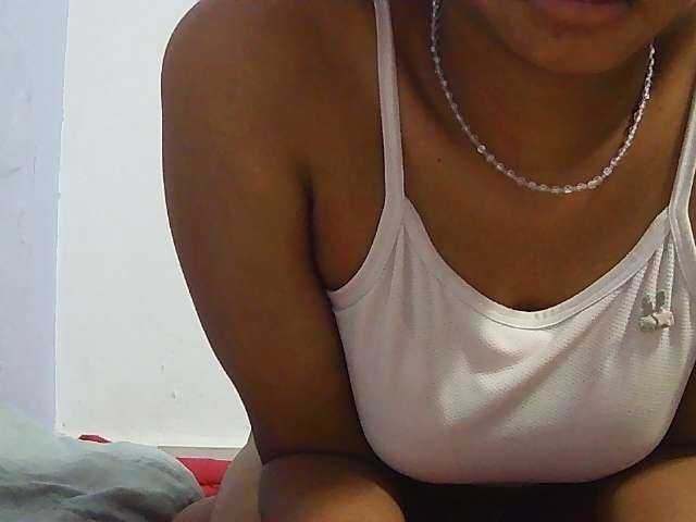 Koushy live cam on BongaCams