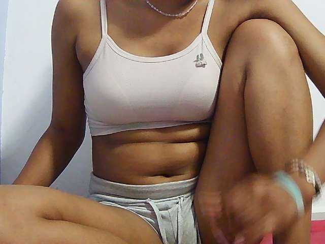 Koushy live cam on BongaCams