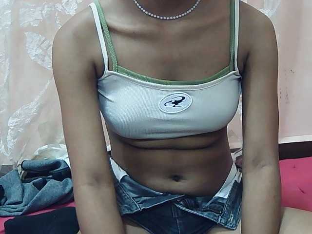 Koushy live cam on BongaCams