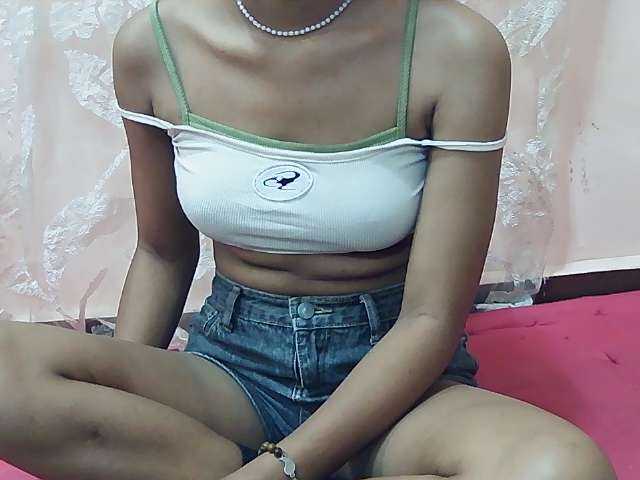 Koushy live cam on BongaCams