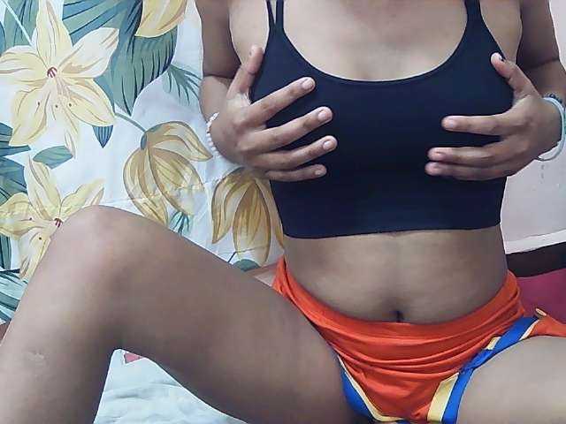 Koushy live cam on BongaCams
