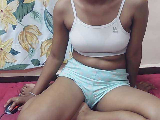 Koushy live cam on BongaCams