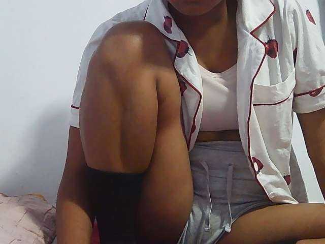 Koushy live cam on BongaCams
