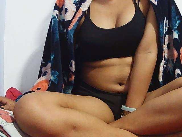 Koushy live cam on BongaCams
