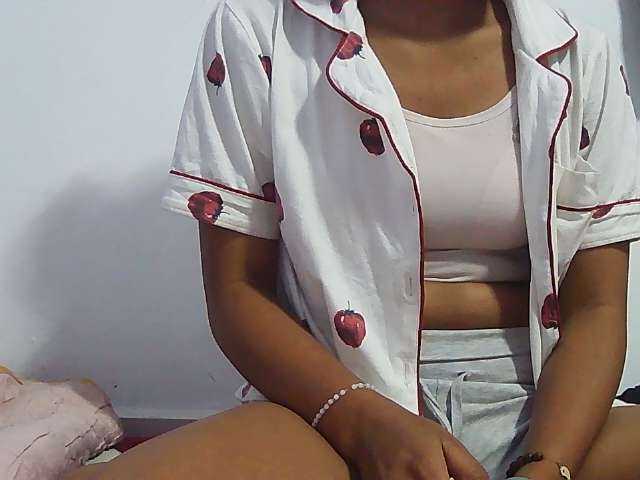 Koushy live cam on BongaCams