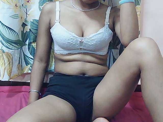 Koushy live cam on BongaCams