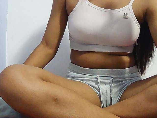 Koushy live cam on BongaCams