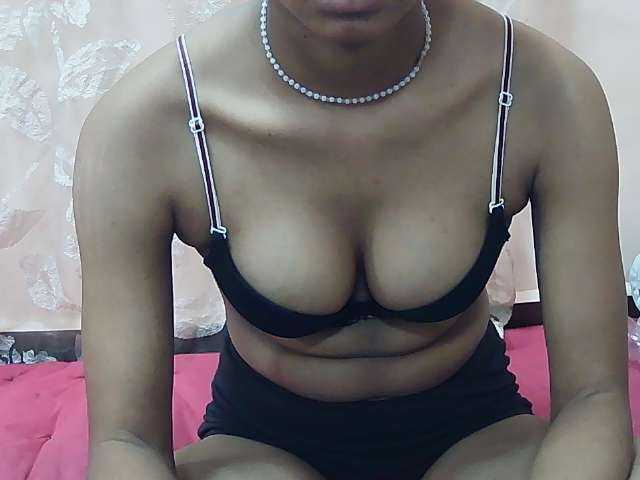 Koushy live cam on BongaCams