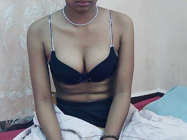 Koushy live cam on BongaCams
