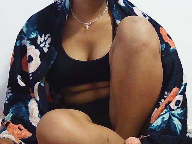Koushy live cam on BongaCams