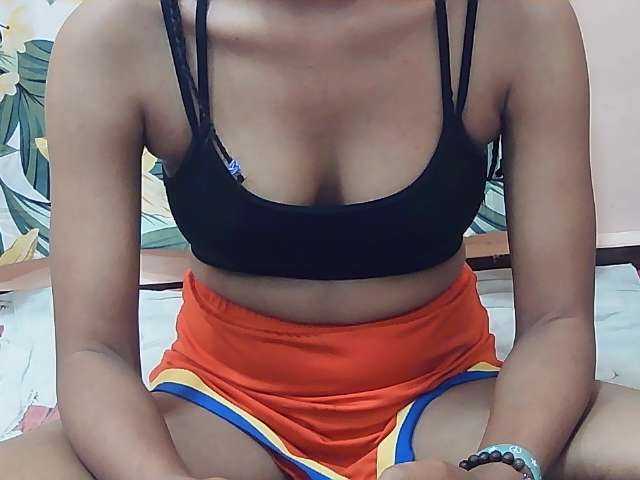 Koushy live cam on BongaCams
