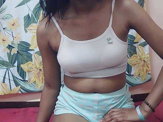 Koushy live cam on BongaCams