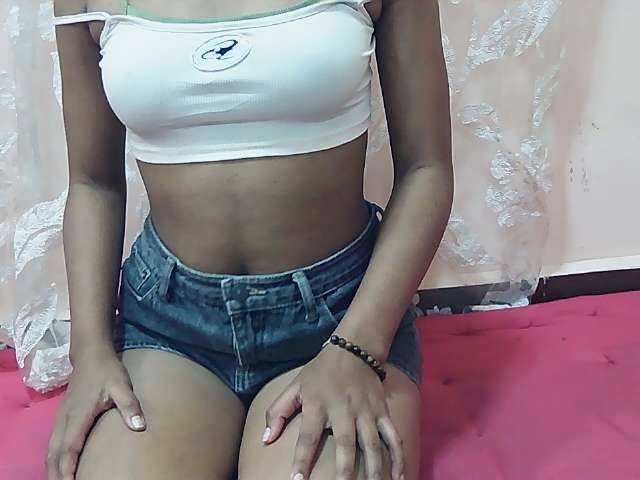 Koushy live cam on BongaCams