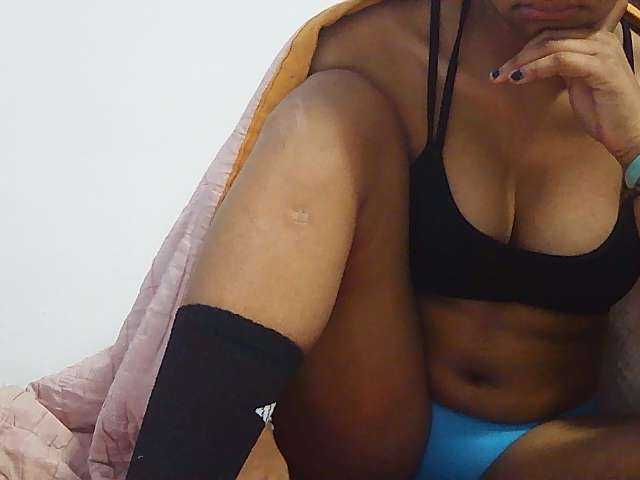 Koushy live cam on BongaCams