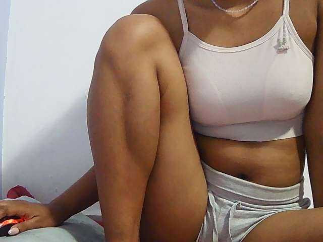 Koushy live cam on BongaCams