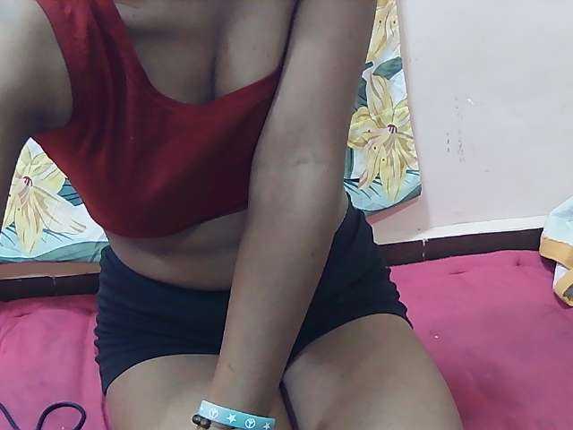 Koushy live cam on BongaCams