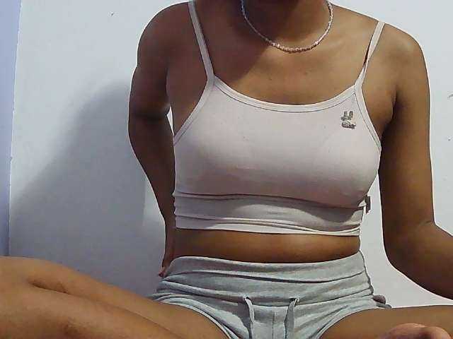 Koushy live cam on BongaCams