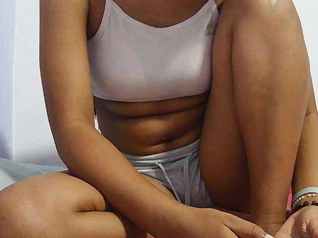 Koushy live cam on BongaCams